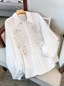 GlowEve CURVE Blusa elegante de manga farol con bordado de lentejuelas y strass para tallas grandes - Blanco - Ver 9