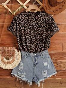 SHEIN LUNE 女士休闲简约豹纹圆领短袖宽松T恤，适合秋季休闲穿着。 - 白色 - 查看 5