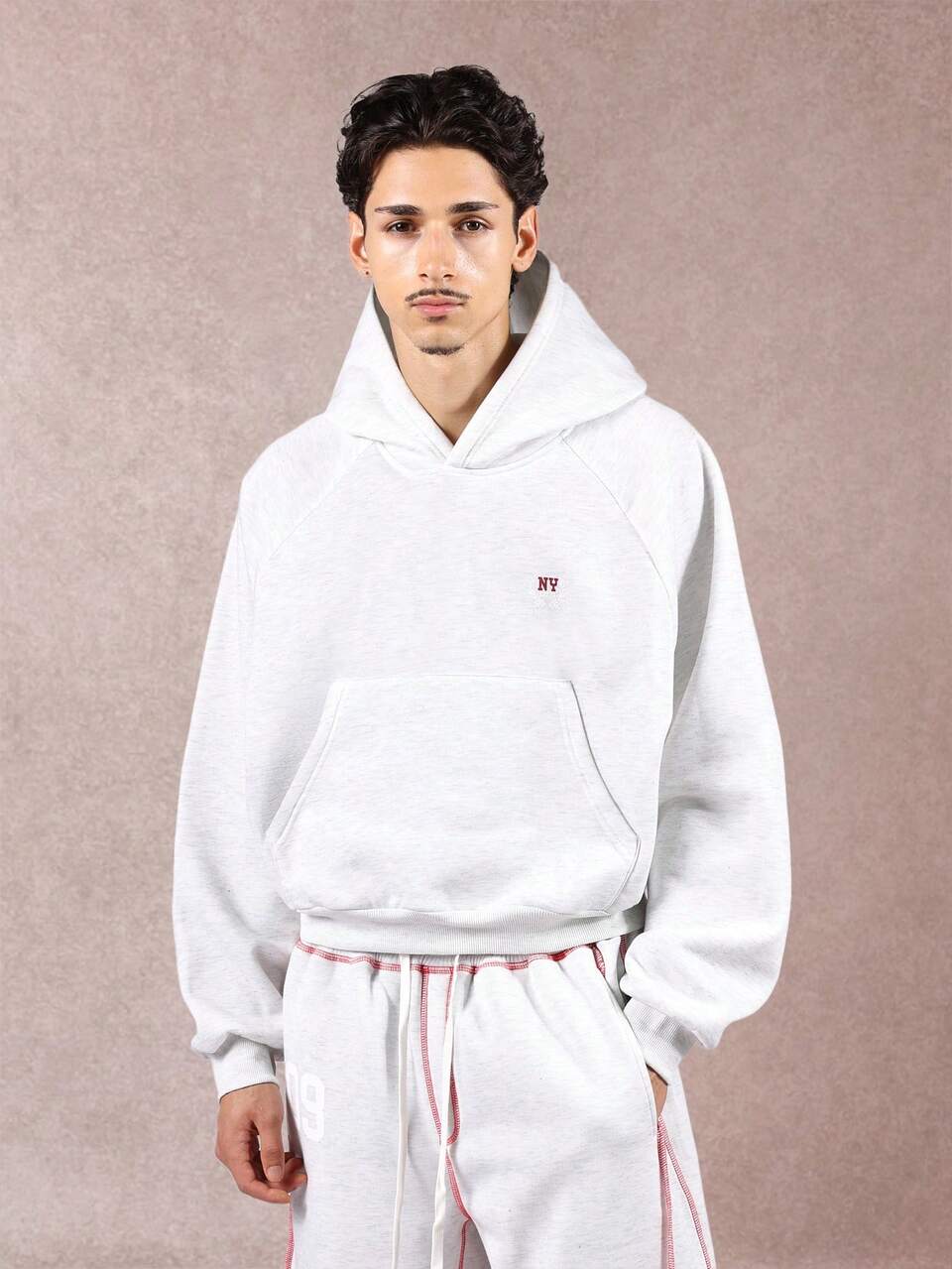 Sudadera con capucha extragrande con estampado gótico en la espalda