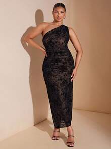 SHEIN BAE Plus Size Women Flocked Asymmetric One-Shoulder Dress, Black/Valentine's Day, Satin Dresses, Asymmetric Off-Shoulder One-Shoulder Dress Plus Size  Dresses, Asymmetric Neckline,/ Winter /Fall Clothes For Women/Halloween/Christmas Outfit Women/Elegant Outfit For Party/Curvy Party Dresses/Wedding Guest Dress For Women/Going Out Outfit/Civil Wedding/Casual Dresses For Women/Plus Size Formal Dress/Curve/Homecoming/Birthday Dresses For Women - Black - View 2