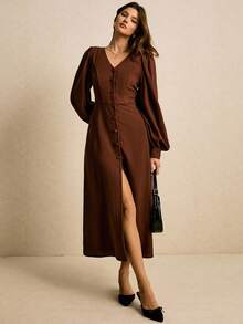 Poéselle 女式纯色V领泡泡袖前扣优雅中长连衣裙 - 棕色 - 查看 4