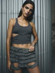 TypaGal Charcoal Gray Edgy Cropped Tank With Metal Detailing And Cutouts,Summer Chic Everyday Alt Goth Inspiration Fall Halloween Costume Base Gym Top - Grey - View 7
