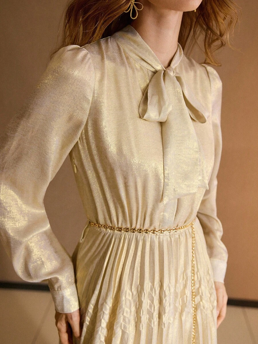 MOTF PREMIUM TIE NECK LANTERN SLEEVE PLEATED DRESS WITH CHAIN BELT - Gold - View 2
