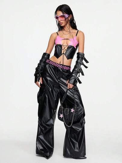 Street Life Chaleco ajustado de mujer con diseño asimétrico, encaje y contraste de color en PU