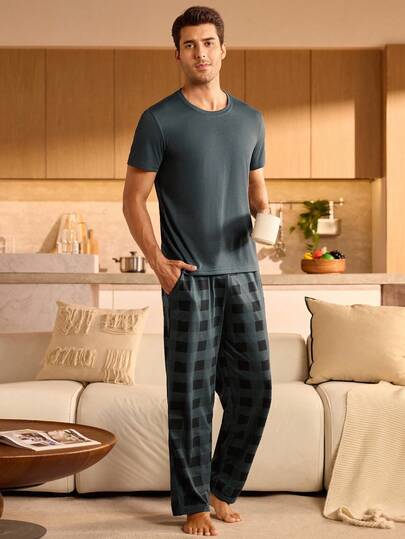 Manfinity Underwear&Sleepwear Basics 大码男士纯色短袖上衣和格子裤睡衣套装