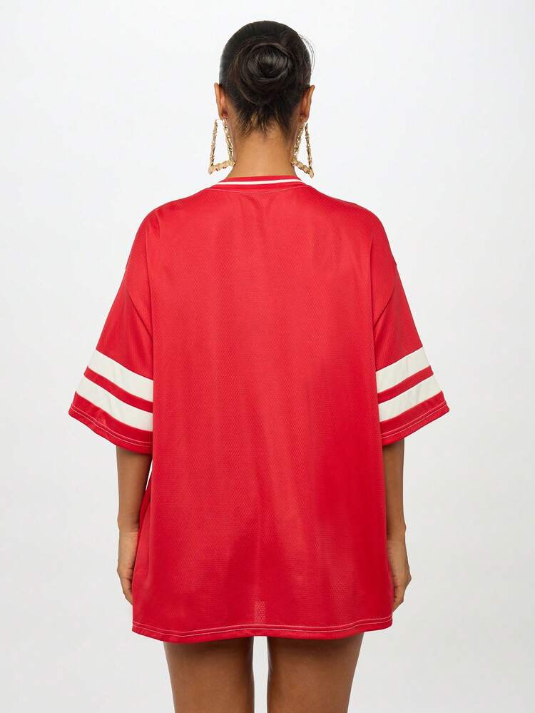 SUMWON WOMEN Oversized Varsity Jersey With Contrast Sports Stripes