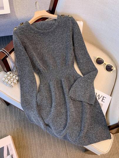 Franclia 女士秋冬新款法式优雅休闲设计独特百搭精致修身款式独特金属纽扣毛衣裙