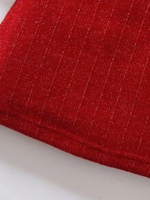 Elladie kids 2件套女童秋冬连衣裙，包含一件无袖罗纹针织拼色连衣裙，饰有红色蝴蝶结，以及一件柔软的高领罗纹毛衣。连衣裙采用微光面料，适合秋冬季节穿着，展现年轻女孩的甜美与成熟气质。 - 紅色 - 查看 5