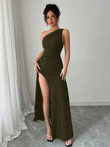 Chiquease 夏季新款性感黑色不对称领口褶皱露背镂空高开衩优雅长裙，适合度假、约会、派对