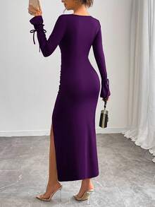 Rafferiza Đầm midi hở lưng xếp ly 3D họa tiết hoa rỗng thanh lịch dành cho nữ, phong cách Y2K gợi cảm nhưng vẫn giản dị, phù hợp với trang phục Maxi mùa xuân và mùa thu dành cho nữ - Bold Plum - Xem 2