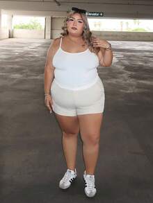 Enliva Melanieangelese Plus Size Solid Color Shorts With Slanted Pockets, For Apple Rounded Body Shape, For Body Shape, For Summer - Beige - View 3