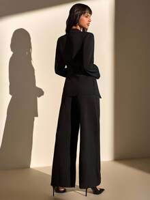 CLARA VERO Bộ 2 món áo dài tay bo gấu eo bất đối xứng và quần âu - màu đen - Xem 2