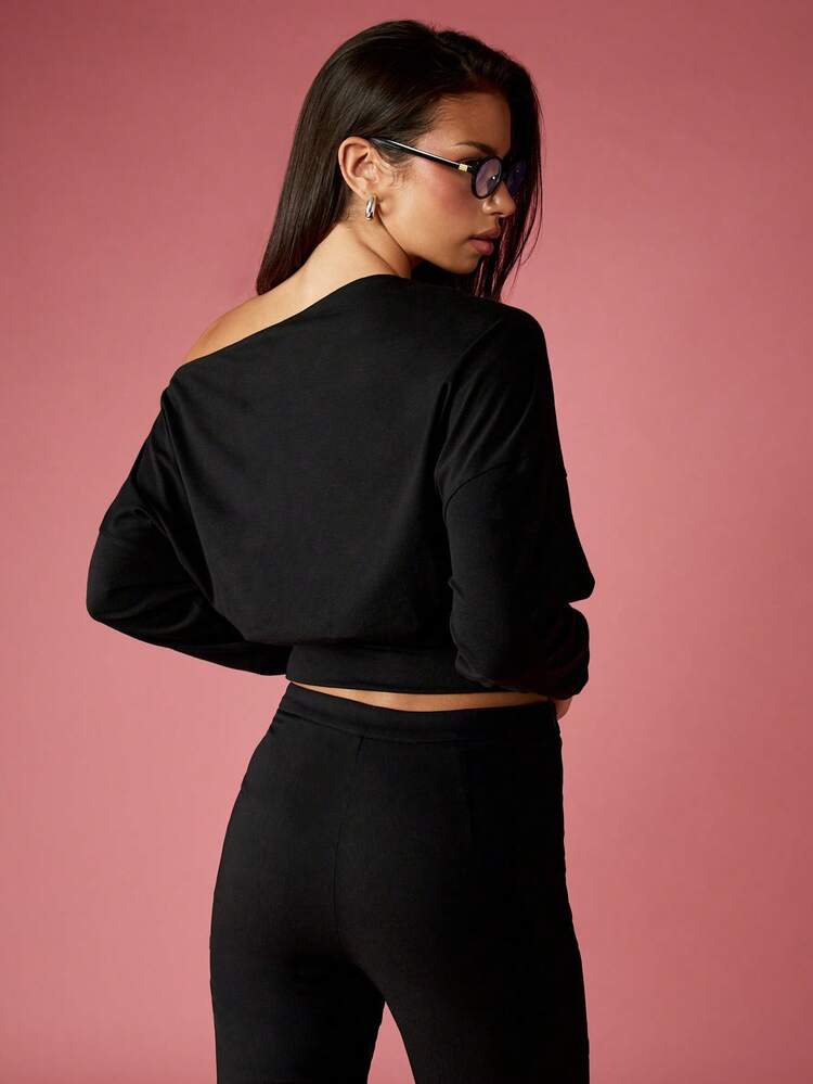 MISSGUIDED Women Off Shoulder Long Sleeve Crop Top Basic Casual Knit Lightweight Soft Stretch Fitted Fall Winter Layering Shirt