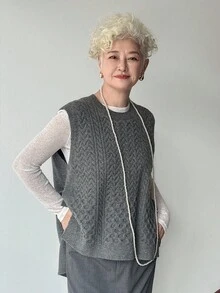 FRIFUL 女士纯色深灰色圆领侧开衩镂空宽松休闲百搭针织背心，时尚秋季社交场合穿搭 - 灰色 - 查看 6