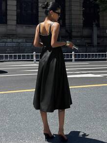 DAZY 女式纯色修身 PU 无袖连衣裙，腰部收紧伞裙，优雅街头风格中长连衣裙，适合秋冬季 - 黑色 - 查看 2