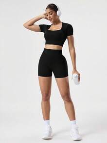 Easithlete 2 件套 + 常规版型 + 吸湿排汗面料/罗纹 + 圆领/基本款/海军蓝 + 运动服套装 + 无缝/健身/瑜伽短裤紧身裤套装 骑行短裤套装 瑜伽套装 短裤 女士健身套装 - 黑色 - 查看 6