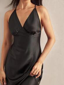 Charlaine French Minimalist Satin Lace Bodycon Comfortable Women Nightgown