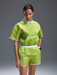 Powerista 女式撞色修身上衣和短裤运动套装