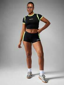 Missguided x Playboy Baby Tee Distressed Graphics Cropped Fitted Top Neon Color Block High Neck Summer Festival Street Style Aesthetic Y2K Retro - Black - View 4