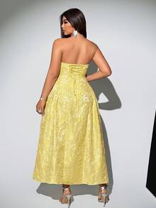 Viva Relle 大码女士优雅复古A字连衣裙，3D立体印花图案，适合情人节穿着 - 黃色 - 查看 2