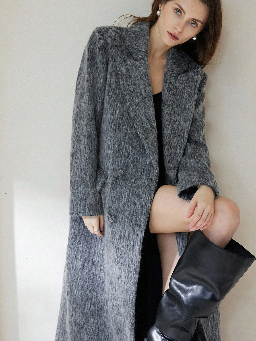 Aveloria Modichic 纯灰色长款人造毛皮双排扣长翻领大衣 - 灰色 - 查看 1