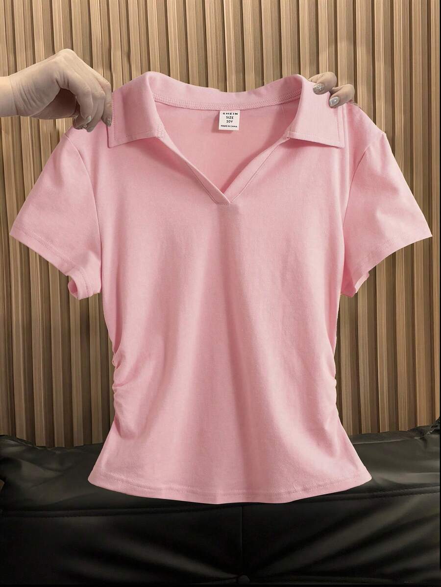 SHEIN Tween 女童纯色休闲 Polo 衫 V 领修身侧褶短袖短款 T 恤 - 粉色 - 查看 1