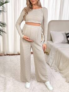 SHEIN Set Pakaian Hamil Atasan Lengan Panjang Bergaris Kasual Nyaman dan Celana Panjang - Khaki - View 4