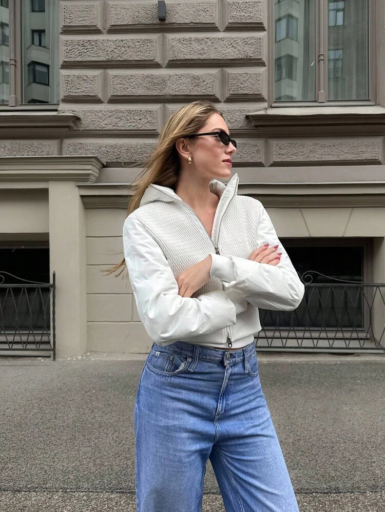 Wintermantel mit Kontrastpaneel und Reißverschluss-Kapuze