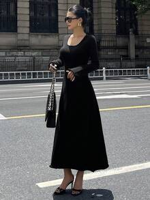 DAZY 女式圆领长袖修身长款毛衣裙 - 黑色 - 查看 3