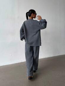 SHEIN 2pcs/Set Teen Girls' Oversized Heather Grey Crew Neck Sweatshirt And Sweatpants Tracksuit, Casual Vintage American Style, Suitable For Autumn/Winter, Back To School Season Grey Sweatpants Wide Leg Sweatpants Flare Sweatpants Two Piece Sweatsuit Grey Two Piece Set Two Piece Pants Set Grey Pants Fall - Dark Grey - View 2