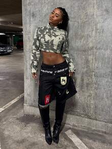 SHEIN Unity Biker Street 朋克牛仔夹克和外套 - 彩色 - 查看 1