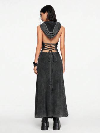 Grunge Punk Vestido ajustado con capucha, espalda descubierta, cordones, abertura alta y estampado de copos de nieve desgastado, para un atuendo de festival de música apocalíptico y punk para mujeres
