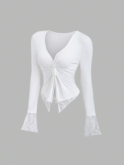 Sweetra Camiseta ajustada con cuello en V, contraste de encaje y retorcido, estilo vintage americano