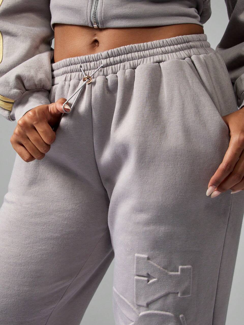 Missguided x Playboy Pantalon de jogging douillet avec logo gaufré, tenue d'intérieur d'hiver avec cordon de serrage à la taille et bas élastiques. Style décontracté de rue, confortable pour la gym. Mode automne