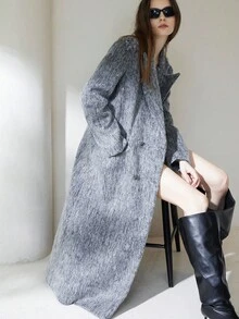 Aveloria Modichic 纯灰色长款人造毛皮双排扣长翻领大衣 - 灰色 - 查看 2