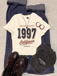 Attitoon 休闲圆领复古 1997 图案短袖修身女式 T 恤，适合夏季 - 杏色 - 查看 1