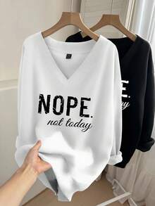 EMERY ROSE Bộ đồ họa tiết MOPE tối giản, thường ngày cỡ lớn, 2 món, áo nỉ rộng cổ chữ V, phù hợp cho mùa thu/đông - Nhiều màu - Xem 4