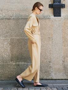 Lumivelle 女式休闲纯色翻盖细节扣带半纽扣连体裤，春秋 - 卡其色 - 查看 4