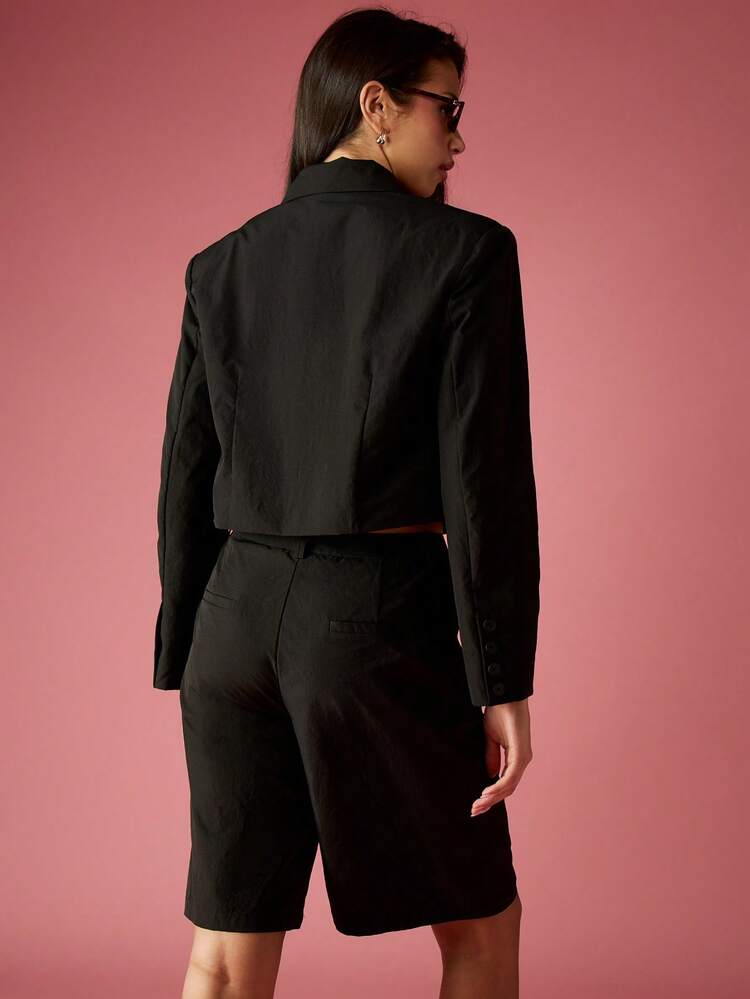 MISSGUIDED Conjunto de Blazer Cropped e Shorts Profissional Feminino, Elegante Roupa de Trabalho de Escritório, Terno de Negócios Alfaiatado, Ocasião Moderna e Chique