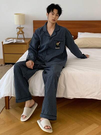 DAZY Conjunto de pijama de camisa a cuadros y pantalones con bordado de oso para hombre, otoño