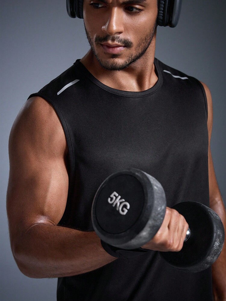 DRIFTMERE 休闲户外运动套装，黑色运动背心和透气短裤套装，时尚舒适透气，适合夏季户外运动、跑步、徒步旅行等春夏季节穿着，男士运动舒适柔软的运动服，适合日常运动休闲和健身房锻炼，运动休闲风格，运动时尚 - 黑色 - 查看 6