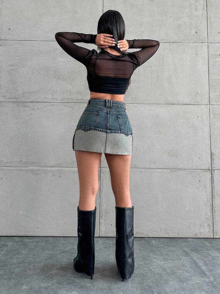 Women's High Waist Pocketed Retro Short Denim Mini Skirt - Dark Wash - View 2