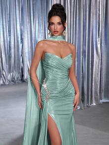 Glamrae Elegant Luxurious Green Elastic Coated Handmade Diamond Shell Collar Full Ruffle Sexy Slit Draped Mermaid Tail Formal Evening Gown - Green - View 2