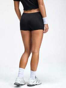 LOUNGEISTA Women's Shorts Mid Waist Elastic Boxer Shorts Seamless Panties Solid Boxer Briefs Under The Skirt Panties Comfy Female Underwear Lingeries Breathable Soft Skin-Friendly Traceless Underpants Flat Corner Pants - Black - View 2