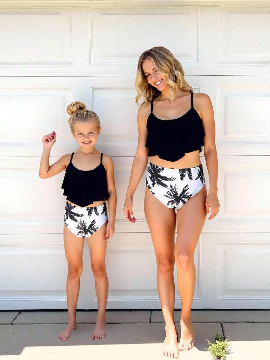 SHEIN 1 Set Young Girls Casual Black Swimwear Top And Refreshing Coconut Tree Print Swimwear Bottoms Swimwear, Random
