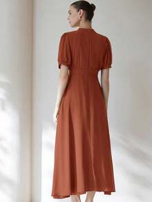 Aveloria Modichic 优雅女士雪纺连衣裙，褶皱胸部设计，公主袖，收腰喇叭裙，简约百搭，通勤适用，及膝长度 - 鏽棕色 - 查看 6