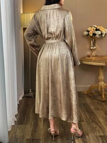 Auvina 女式加大码优雅金箔领长袖连衣裙