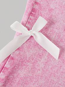 SHEIN Girlism 少女秋冬Y2K可爱复古都市街头风粉色牛仔高腰喇叭裤，饰有白色蝴蝶结，适合秋冬日常穿着、返校季和圣诞节，街头风，喇叭裤，Y2K牛仔裤，蝴蝶结牛仔裤，牛仔裤，喇叭裤，粉色蝴蝶结牛仔裤，蝴蝶结牛仔裤，粉色蝴蝶结裤，可爱牛仔裤，蝴蝶结牛仔裤 - 粉色 - 查看 4