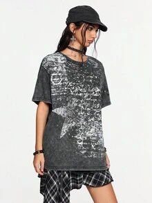 ROMWE Grunge Punk Y2K Vintage Distressed Oversized T-Shirt With Rhinestone Embellished Butterfly Wing Print - Dark Grey - View 6