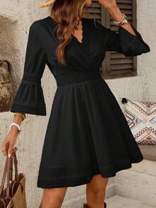 SHEIN LUNE Váy ngắn đi nghỉ màu đen tay loe phối ren thường ngày dành cho nữ - màu đen - Xem 6